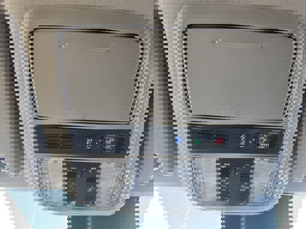 Used 2022 Honda Pilot Touring image 38