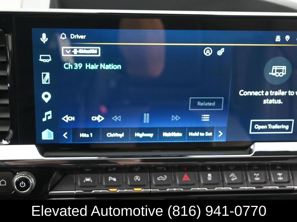 Used 2025 Chevrolet Silverado 1500 ZR2 w/ Technology Package image 21