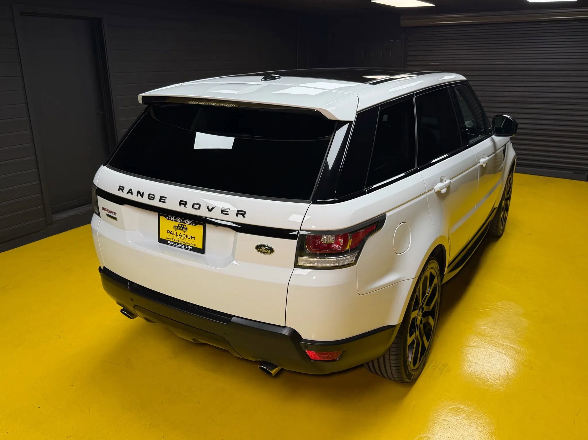 Used 2014 Land Rover Range Rover Sport Supercharged image 57