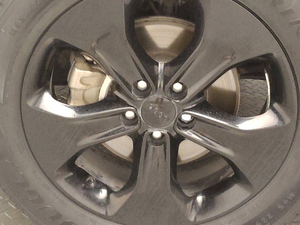 Used 2019 Jeep Compass Latitude FWD image 31