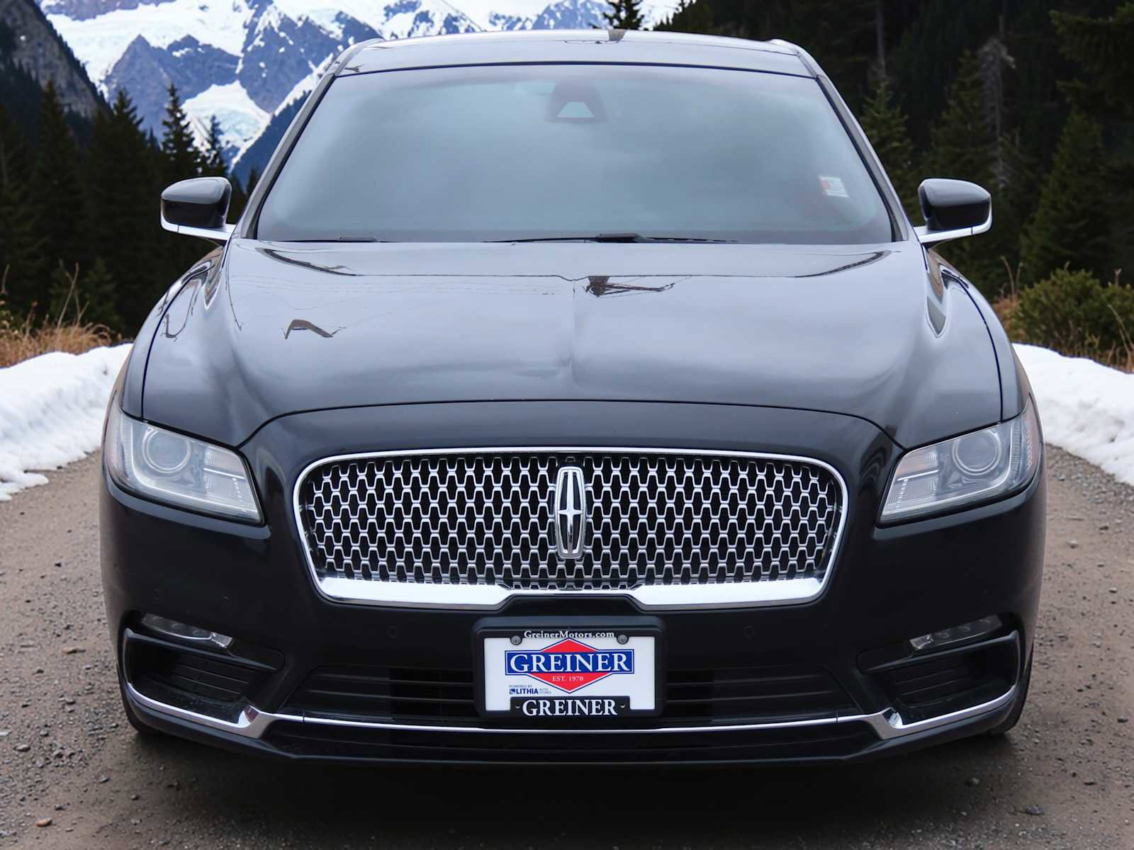 Used 2019 Lincoln Continental Select image 9