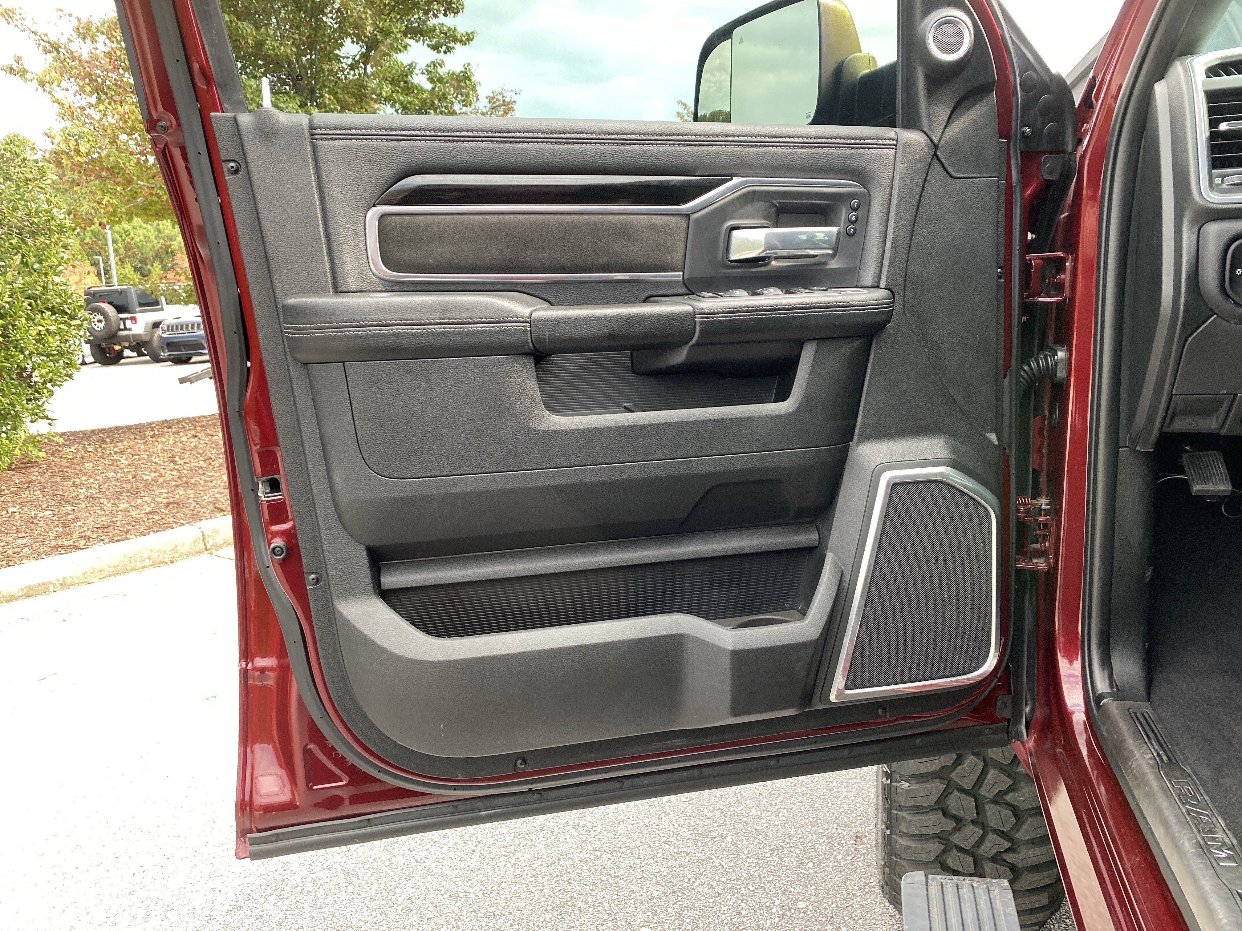 Used 2021 RAM 3500 Laramie image 23