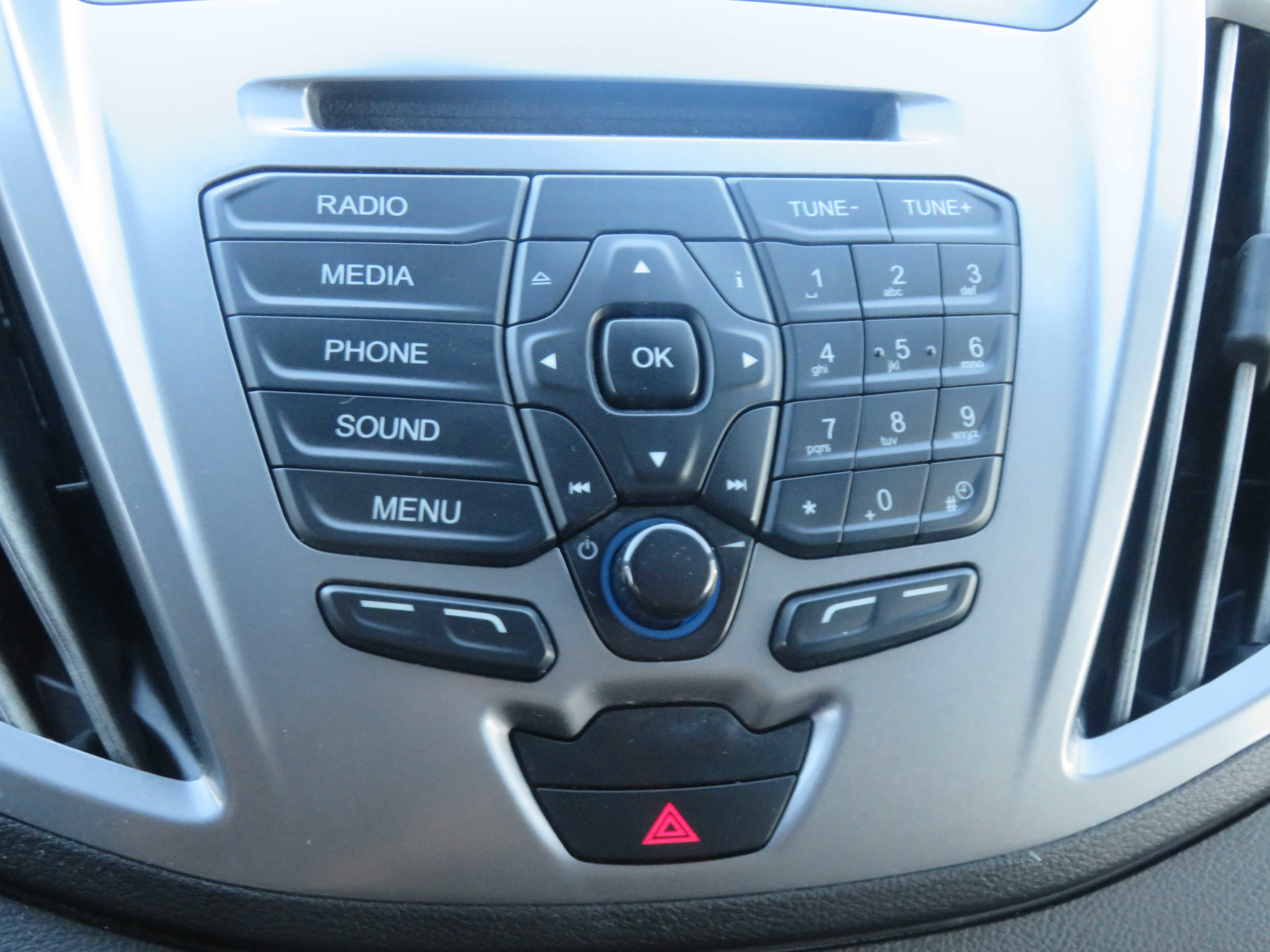 Used 2018 Ford Transit 150 XLT image 51