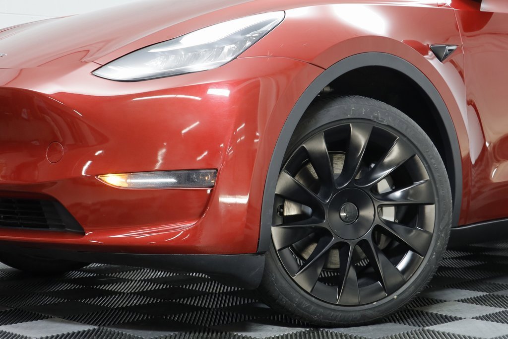 Used 2023 Tesla Model Y Long Range image 3