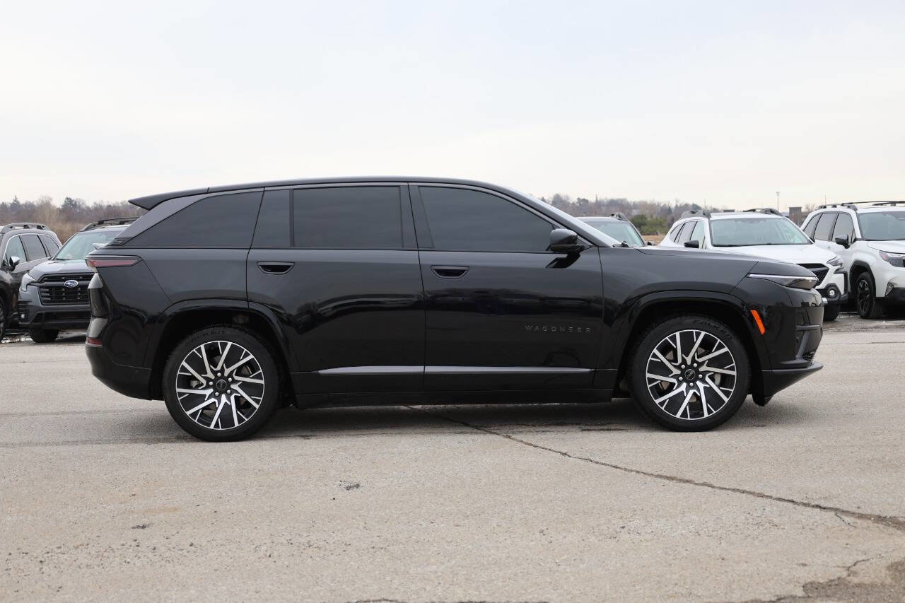 Used 2025 Jeep Wagoneer S Limited image 7