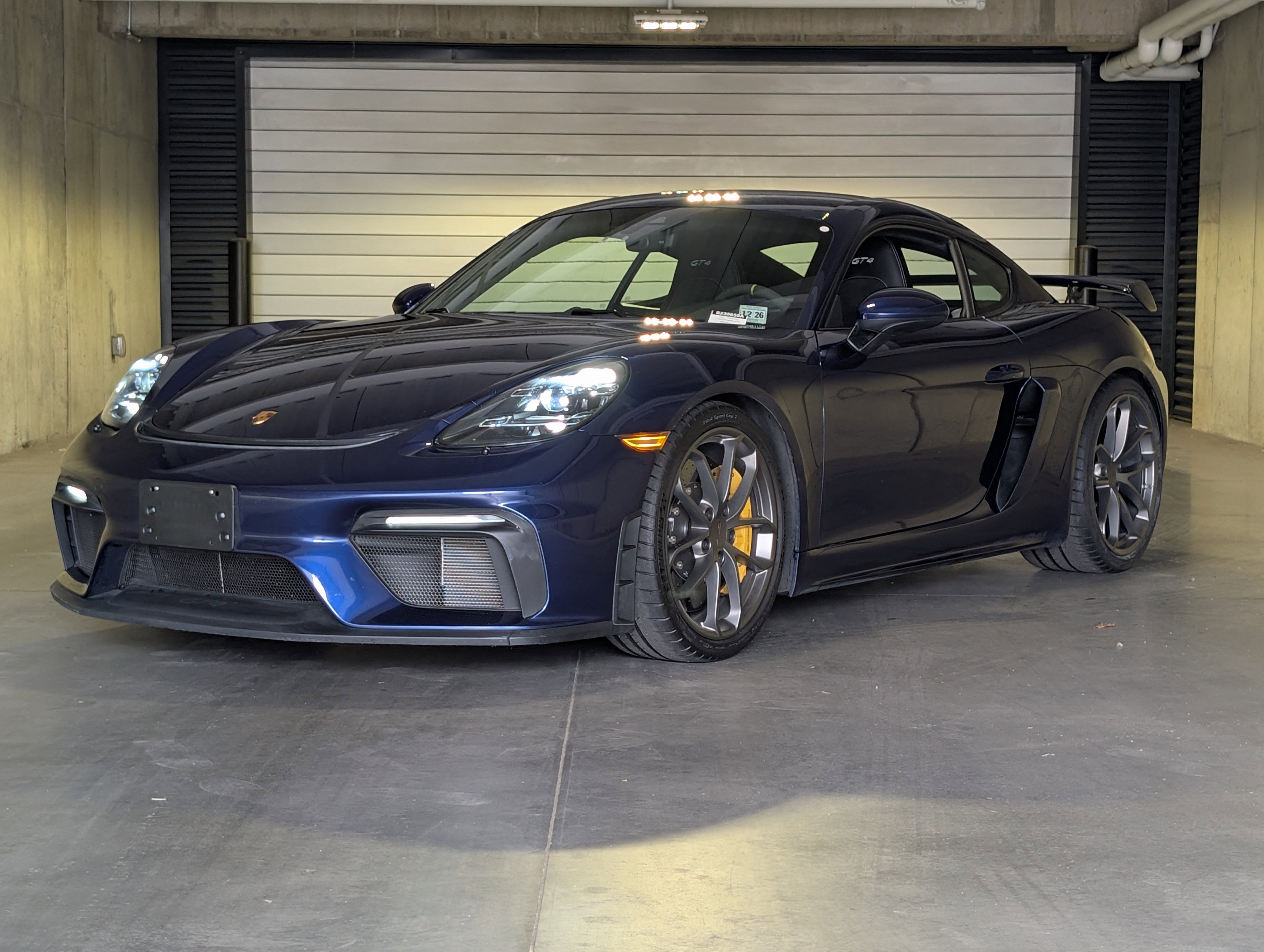 Certified 2021 Porsche 718 Cayman GT4 RWD image 1