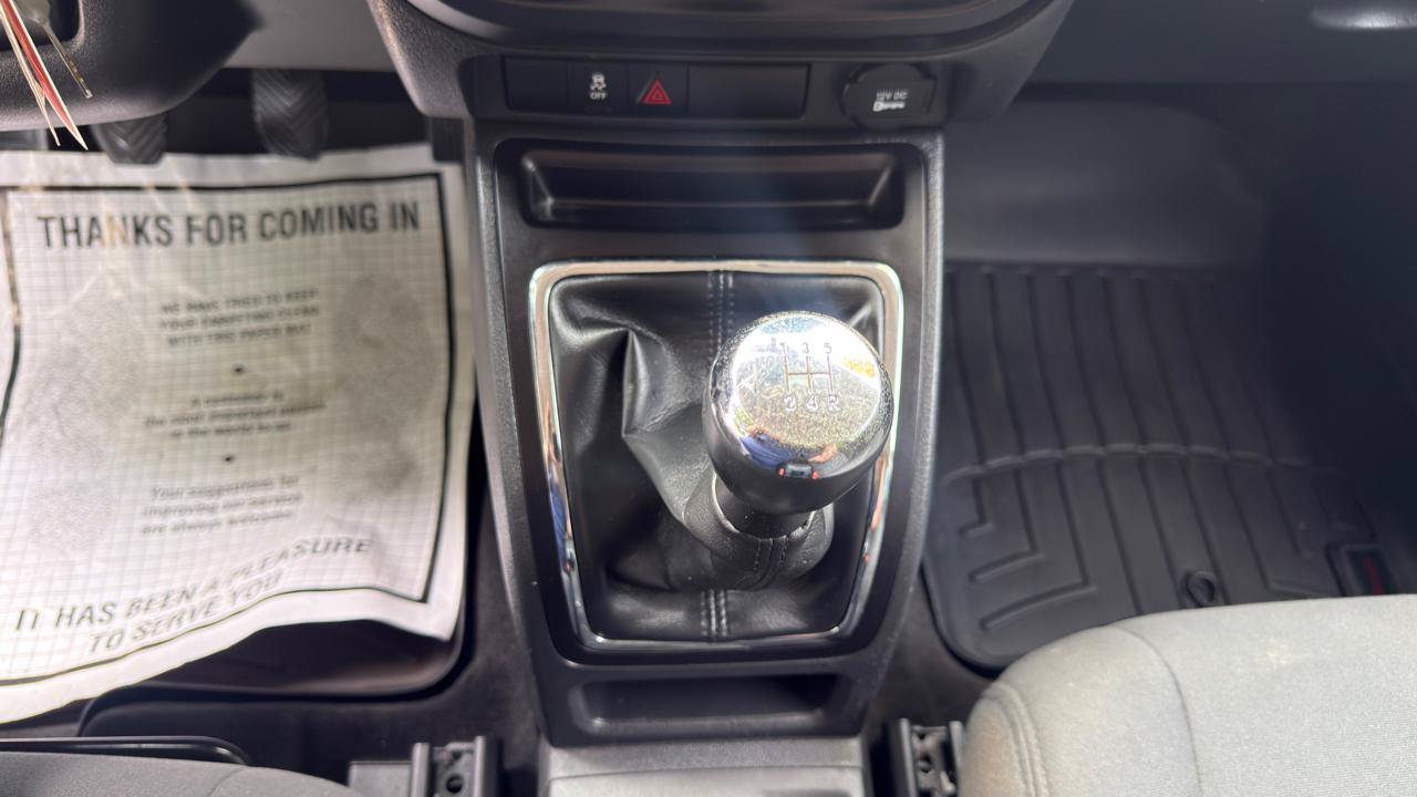 Used 2015 Jeep Patriot Sport AWD/4WD image 23