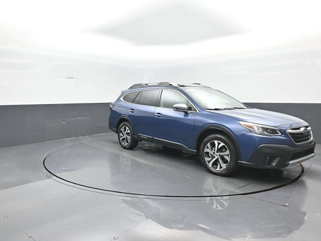 Used 2022 Subaru Outback Touring XT AWD/4WD image 2