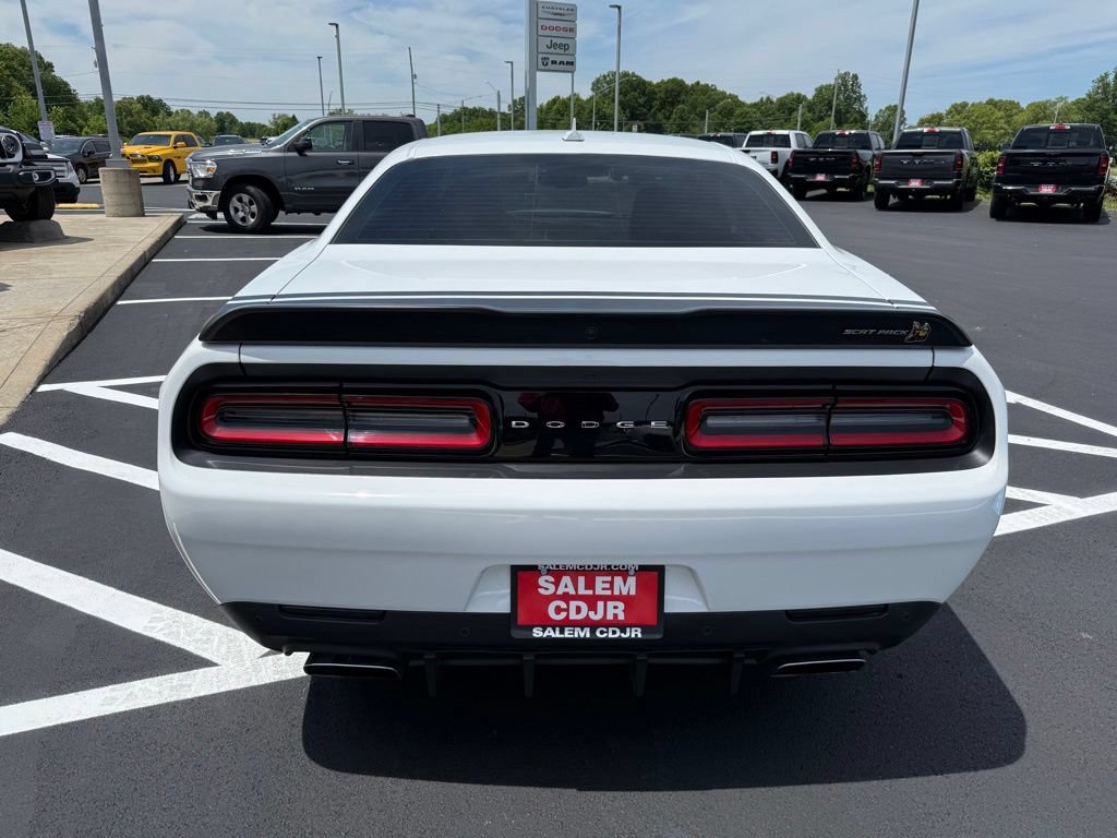 Used 2022 Dodge Challenger R/T Scat Pack w/ Driver Convenience Group RWD image 7