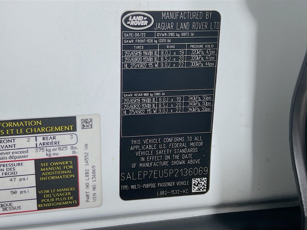 Used 2023 Land Rover Defender 110 SE AWD/4WD image 33