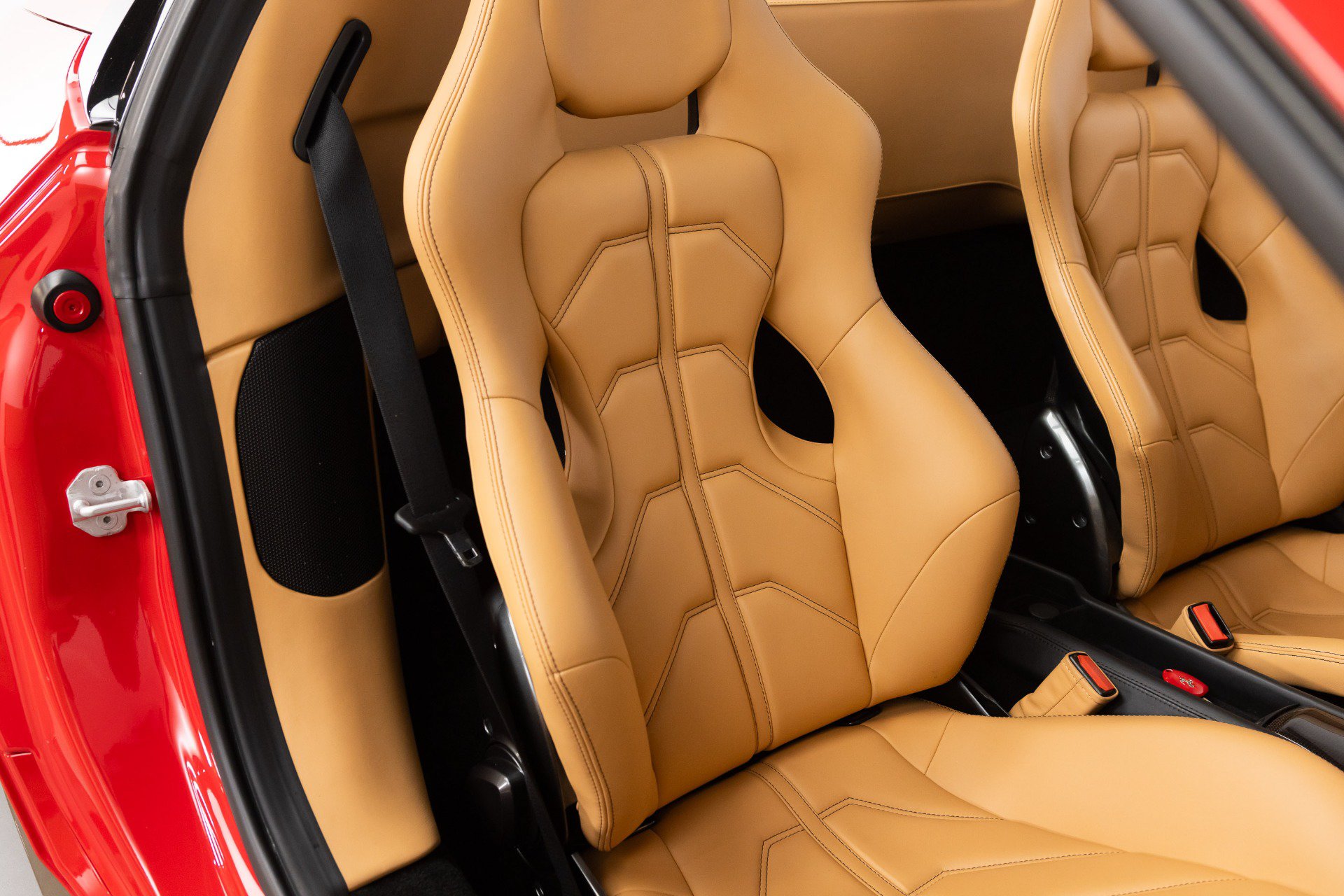 Certified 2014 Ferrari 458 Spider RWD image 65