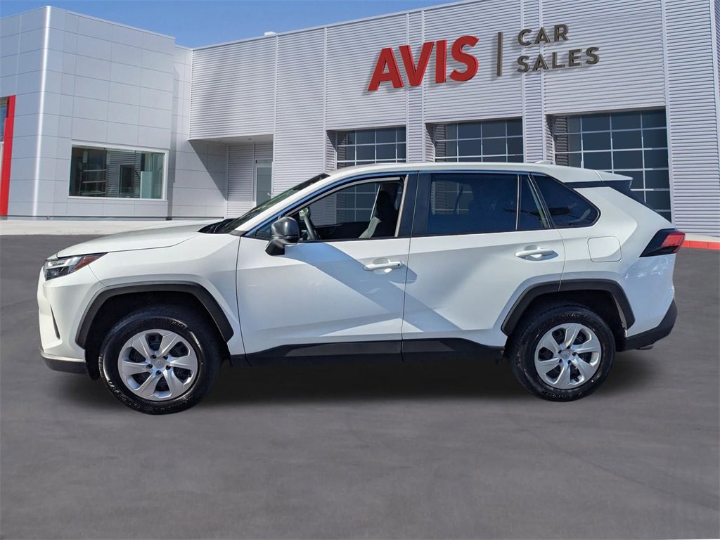 Used 2025 Toyota RAV4 LE image 10
