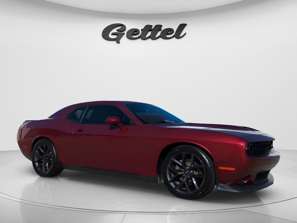 Used 2020 Dodge Challenger R/T w/ Blacktop Package image 3