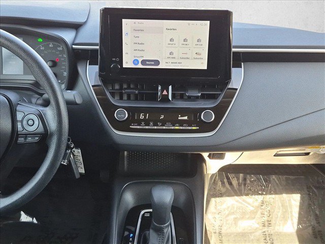 Used 2024 Toyota Corolla LE FWD image 14
