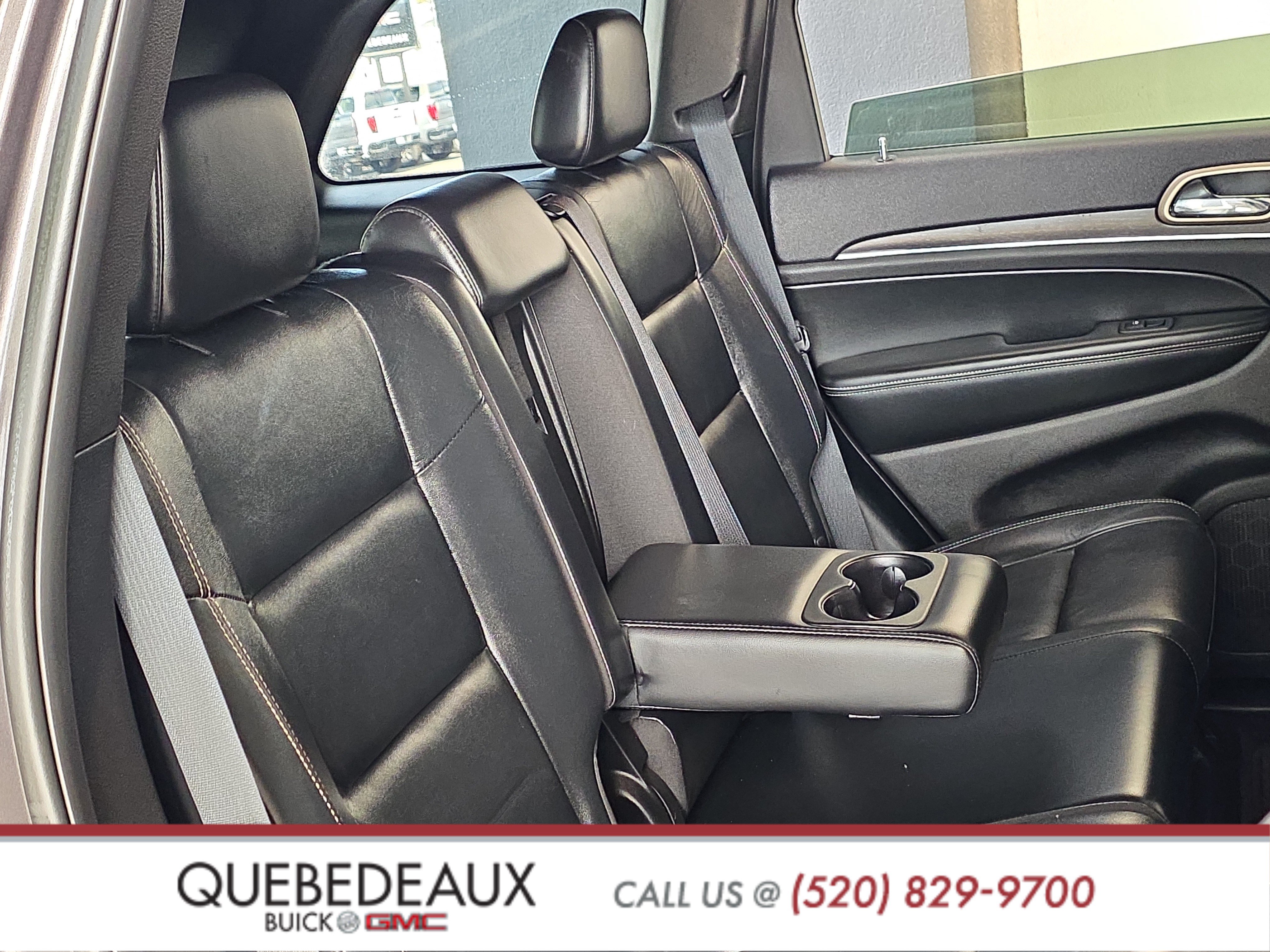 Used 2017 Jeep Grand Cherokee Limited AWD/4WD image 28