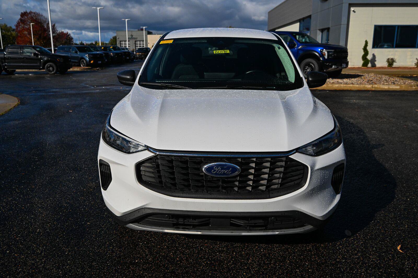 Used 2024 Ford Escape Active w/ Tech Pack #1 AWD/4WD image 10