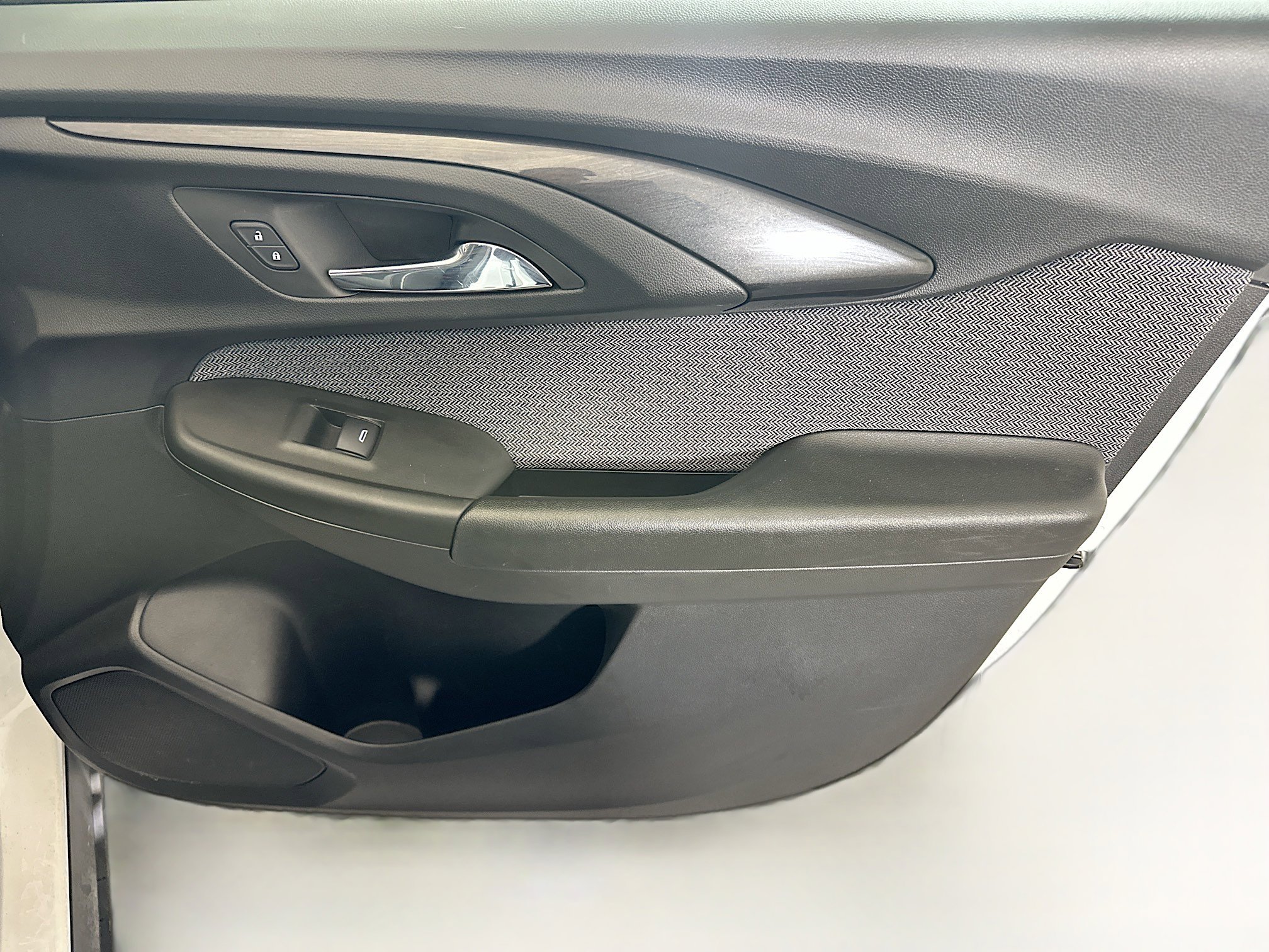 Used 2021 Chevrolet TrailBlazer L image 30