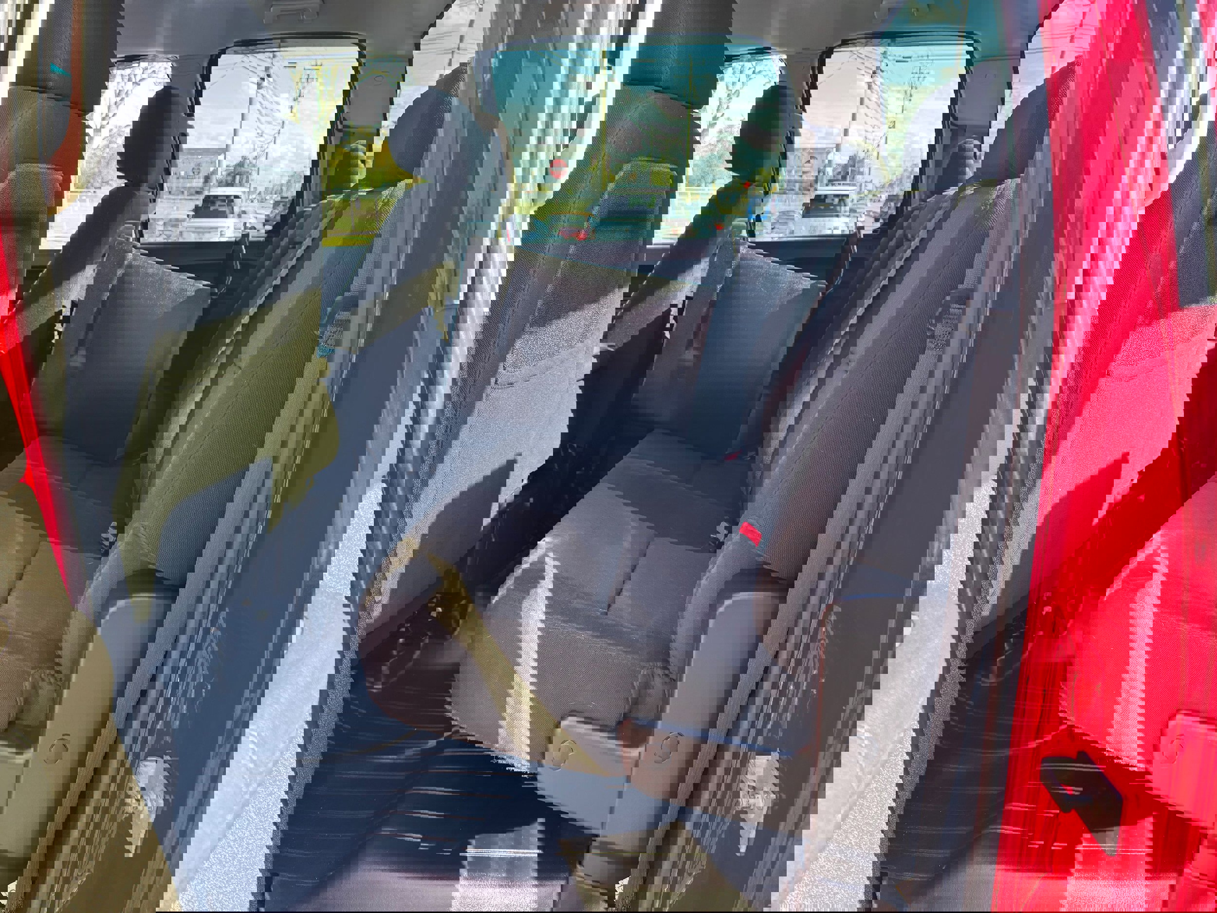 Used 2010 GMC Sierra 1500 SLE w/ Power Pack Plus image 30