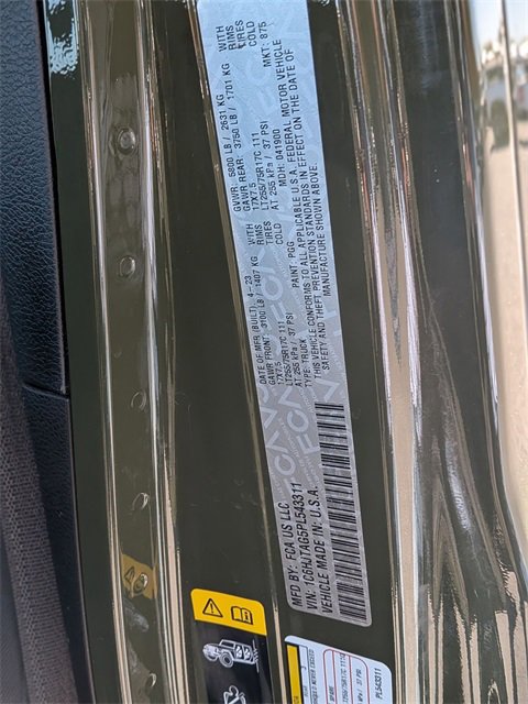 Used 2023 Jeep Gladiator Willys image 41