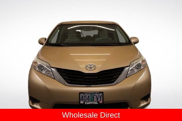 Used 2011 Toyota Sienna LE FWD image 6