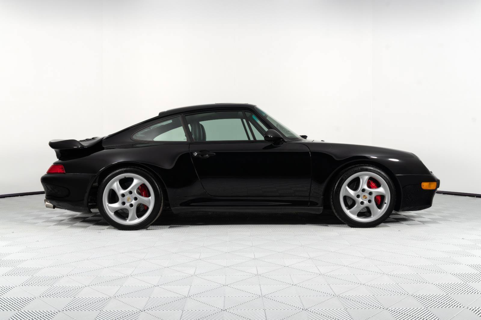 Used 1996 Porsche 911 Turbo RWD image 23
