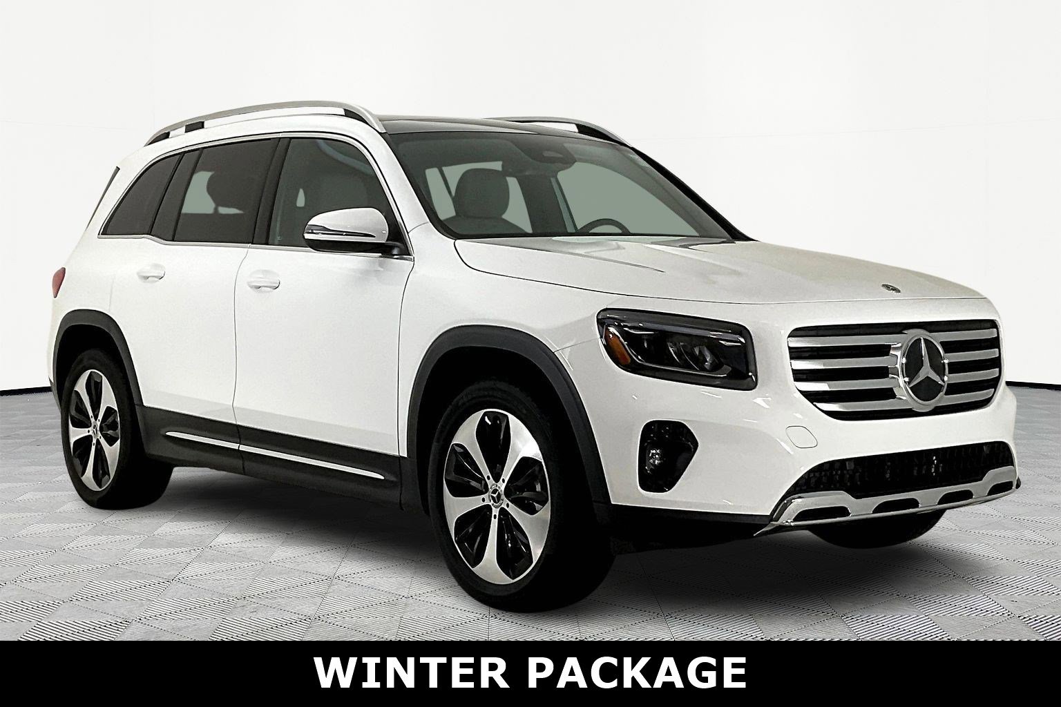 Certified 2026 Mercedes-Benz GLB 250 4MATIC image 3