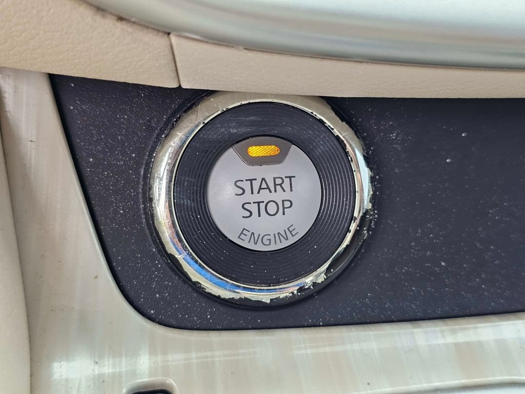 Used 2018 Nissan Murano Platinum w/ Cargo Package FWD image 25