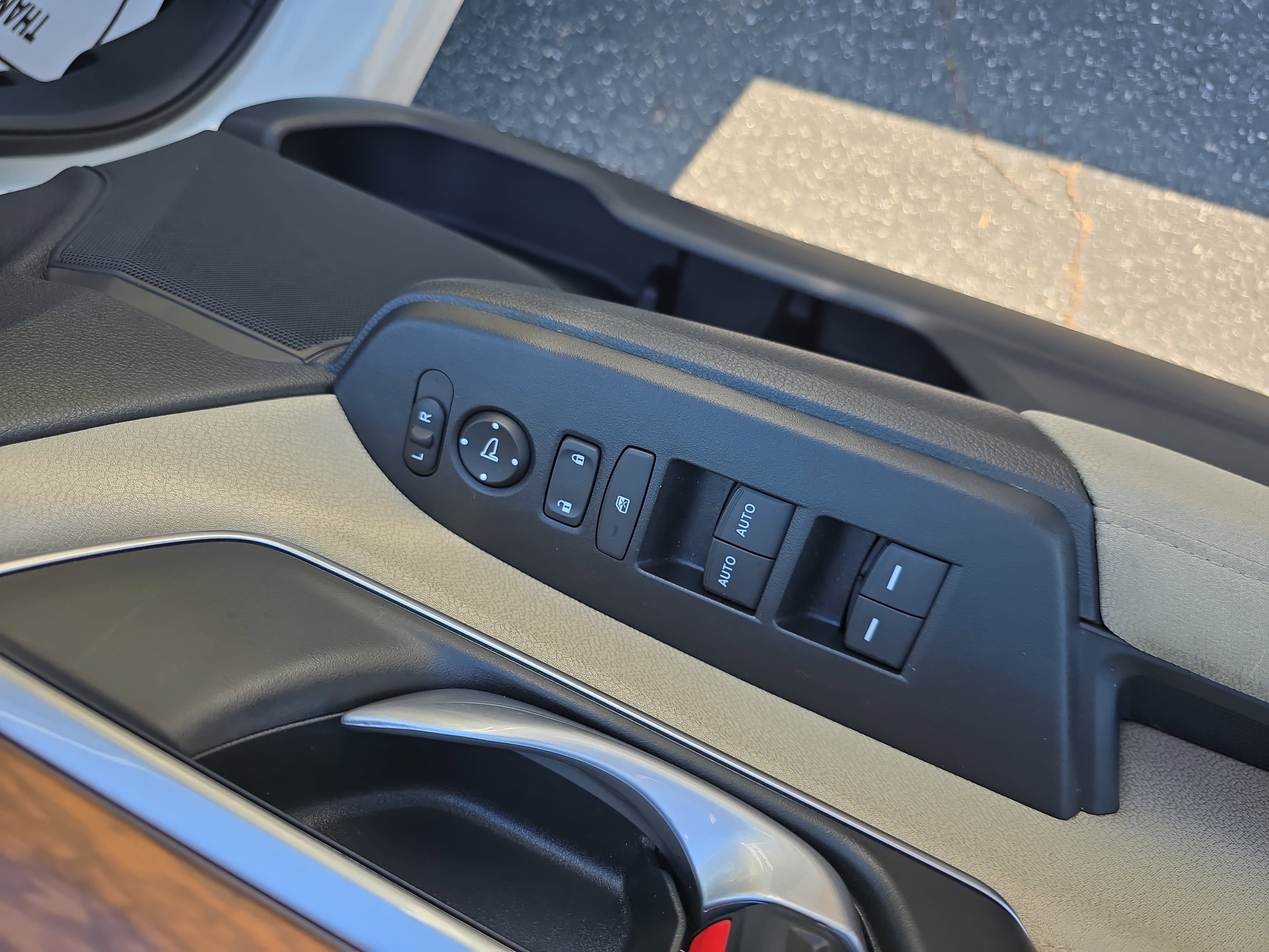 Used 2022 Honda CR-V EX image 28
