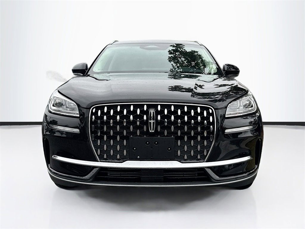 Used 2024 Lincoln Corsair Reserve image 2