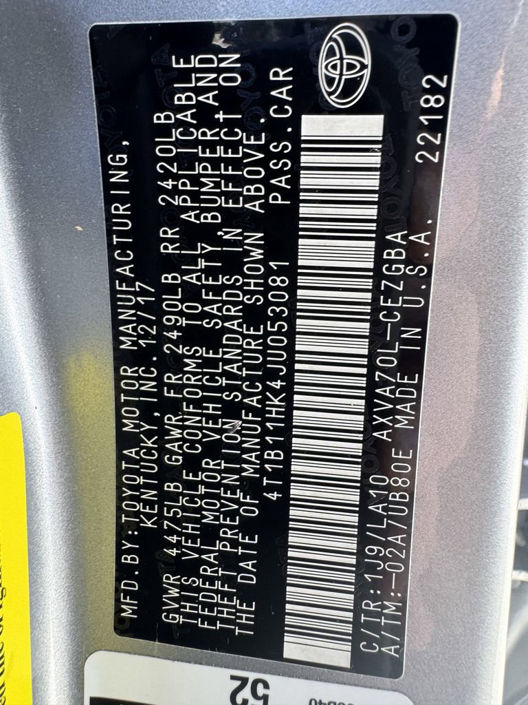 Used 2018 Toyota Camry XLE FWD image 32