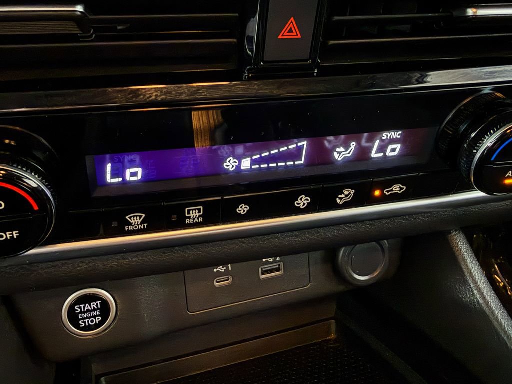 Certified 2022 Nissan Rogue SV image 18