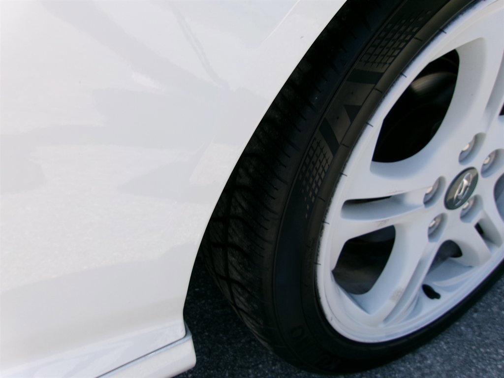 Used 2004 Hyundai Tiburon GT FWD image 12