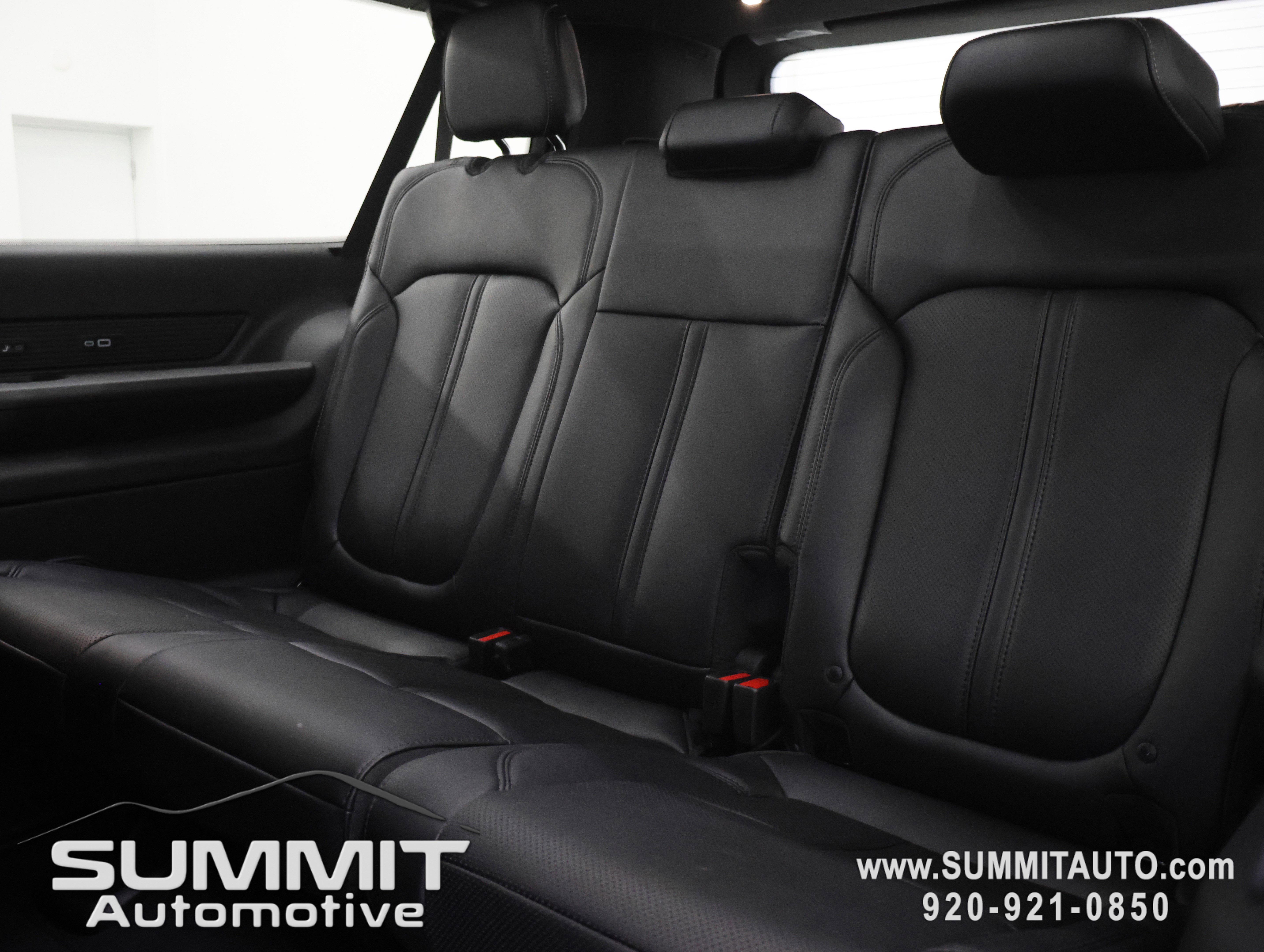 New 2026 Jeep Grand Wagoneer L Limited image 10