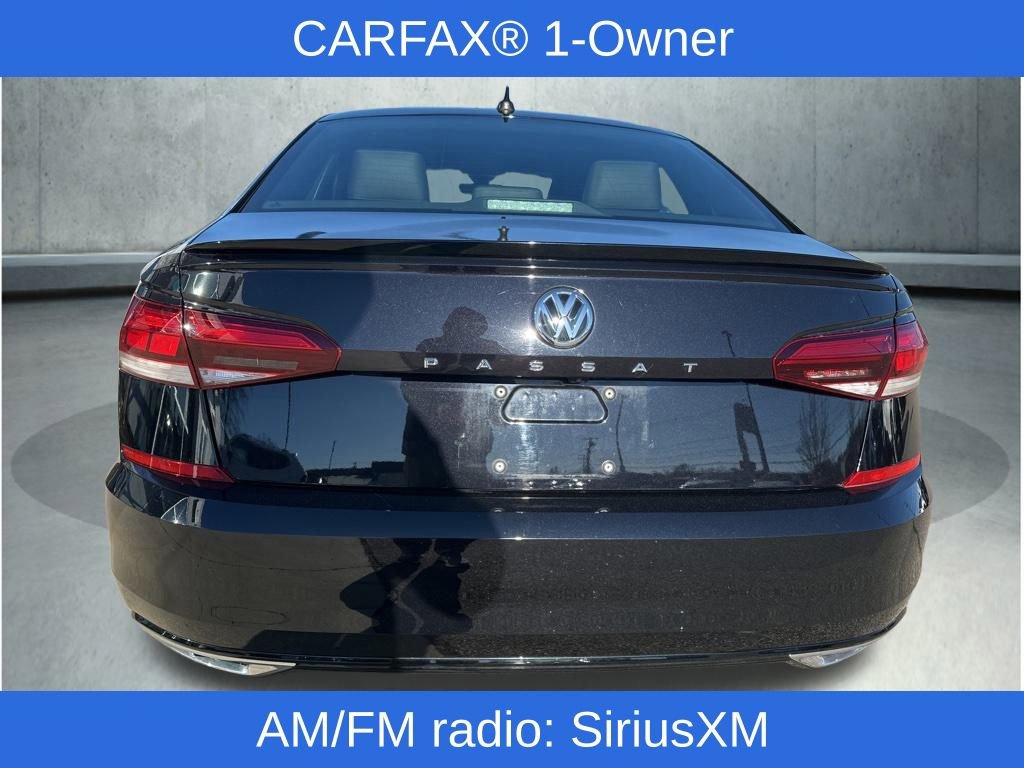 Used 2021 Volkswagen Passat 2.0T R-Line image 5