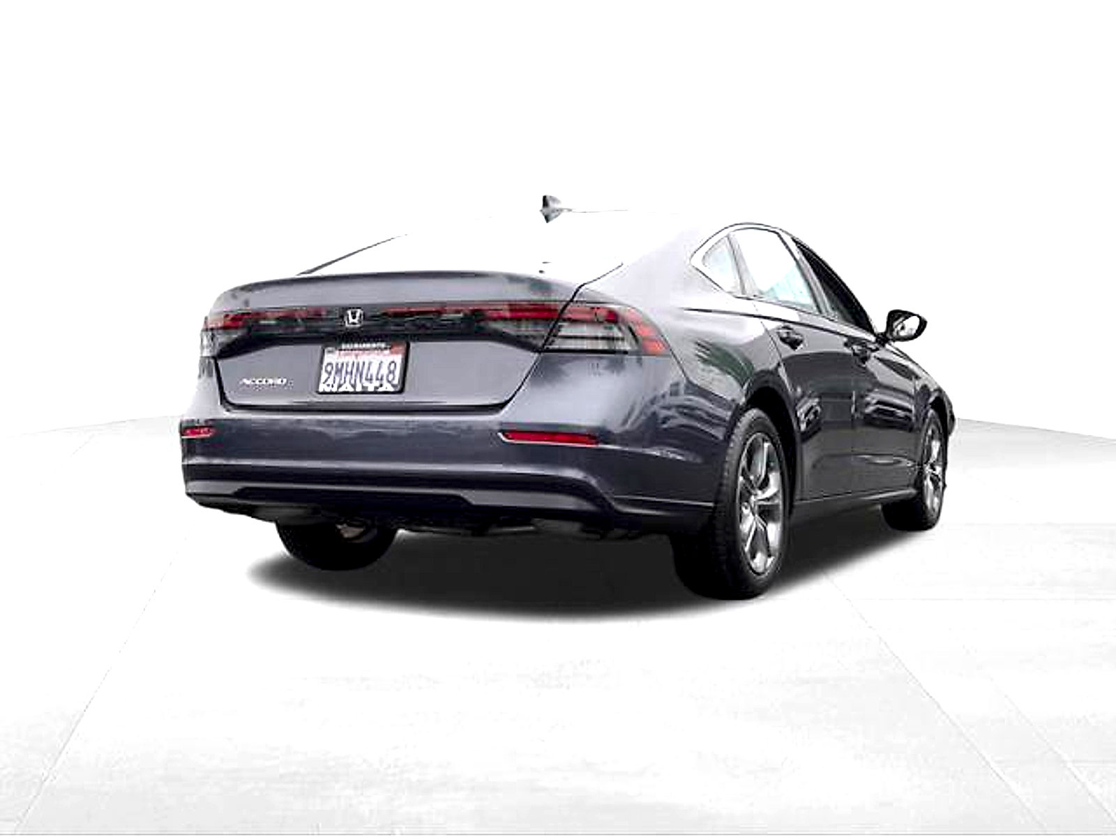 Used 2024 Honda Accord EX image 3