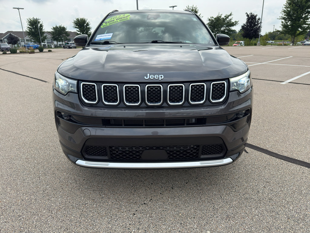 Used 2023 Jeep Compass Limited w/ Elite Group AWD/4WD image 7