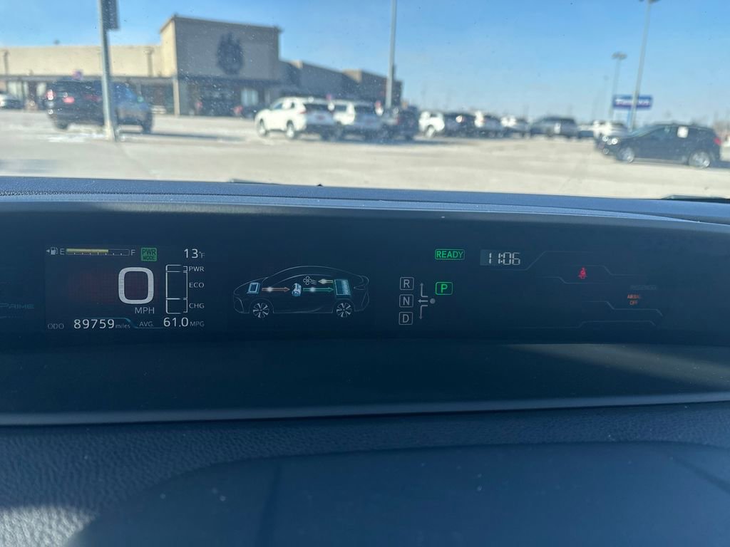 Used 2017 Toyota Prius Prime Premium image 21