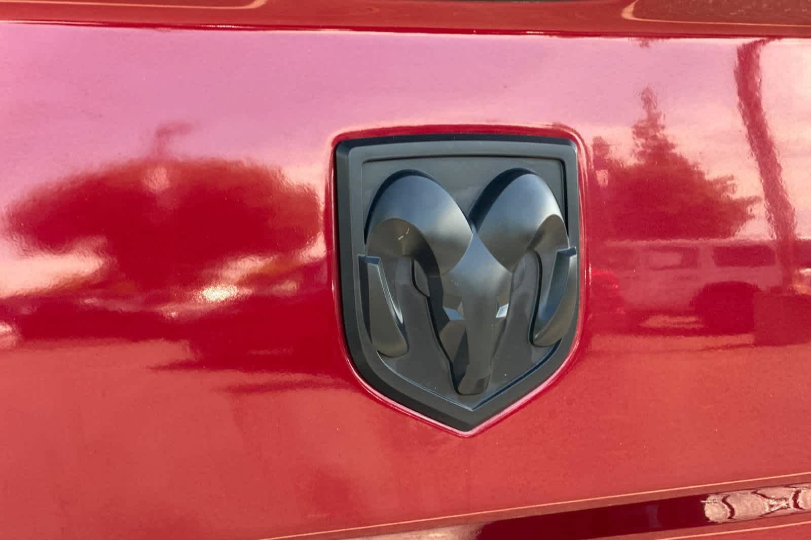 Used 2024 RAM 1500 Warlock AWD/4WD image 26