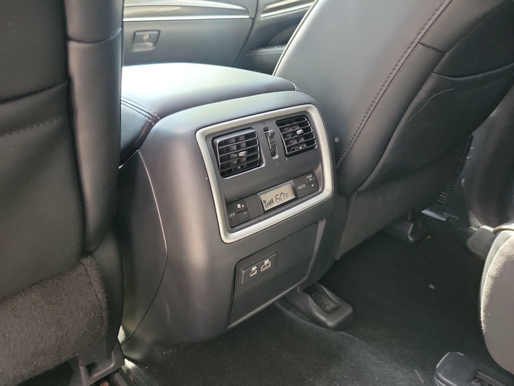 Used 2019 INFINITI QX60 Pure AWD/4WD image 12