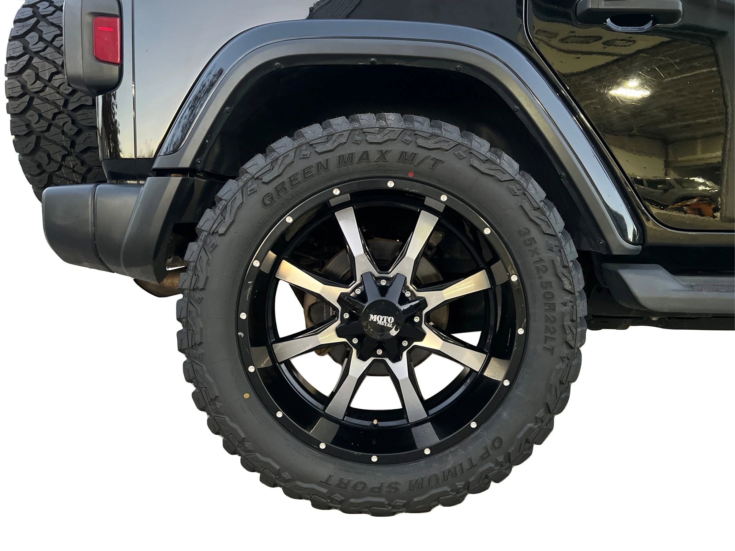 Used 2020 Jeep Wrangler Unlimited Sahara image 24