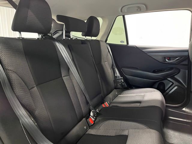 Used 2023 Subaru Outback Premium AWD/4WD image 13