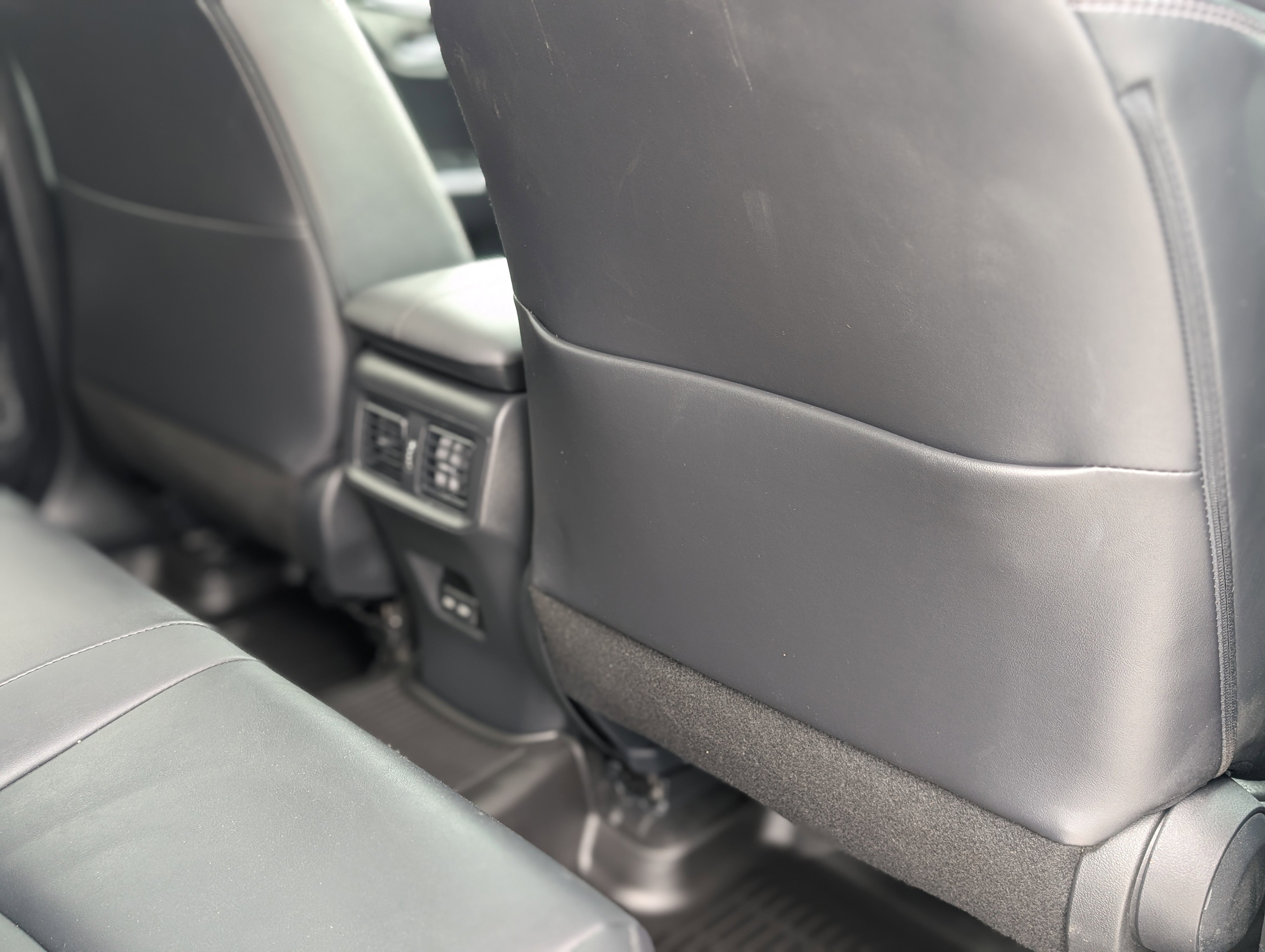 Used 2022 Toyota RAV4 XLE Premium image 42