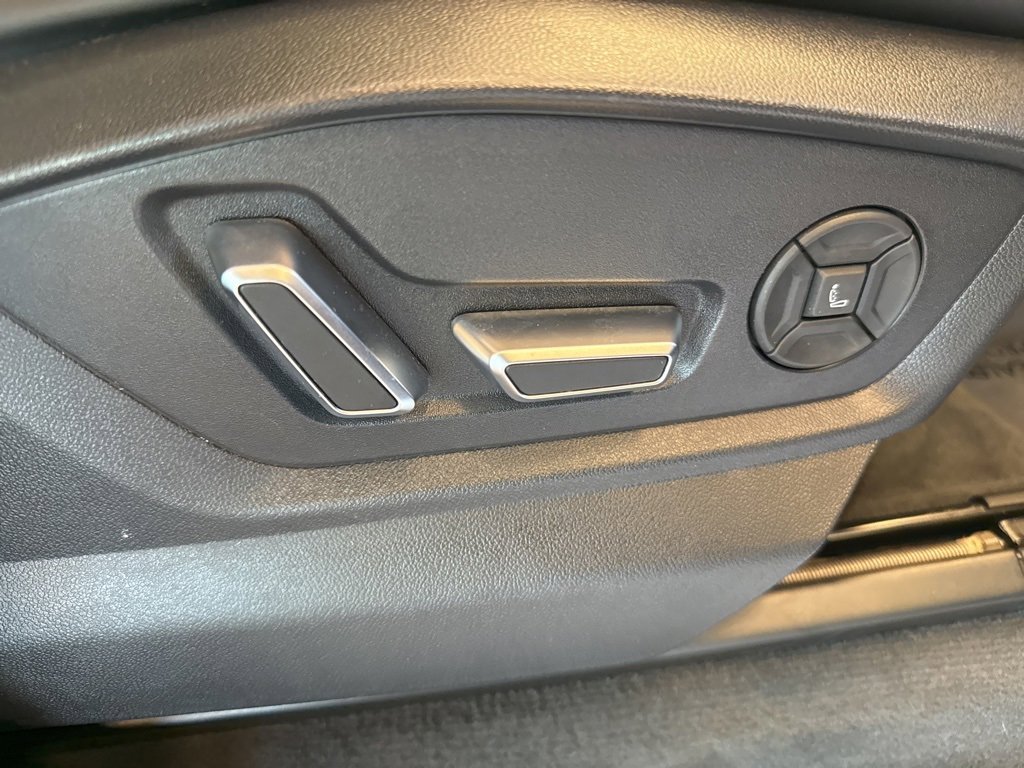 Used 2024 Audi SQ8 Prestige w/ Prestige Package image 39