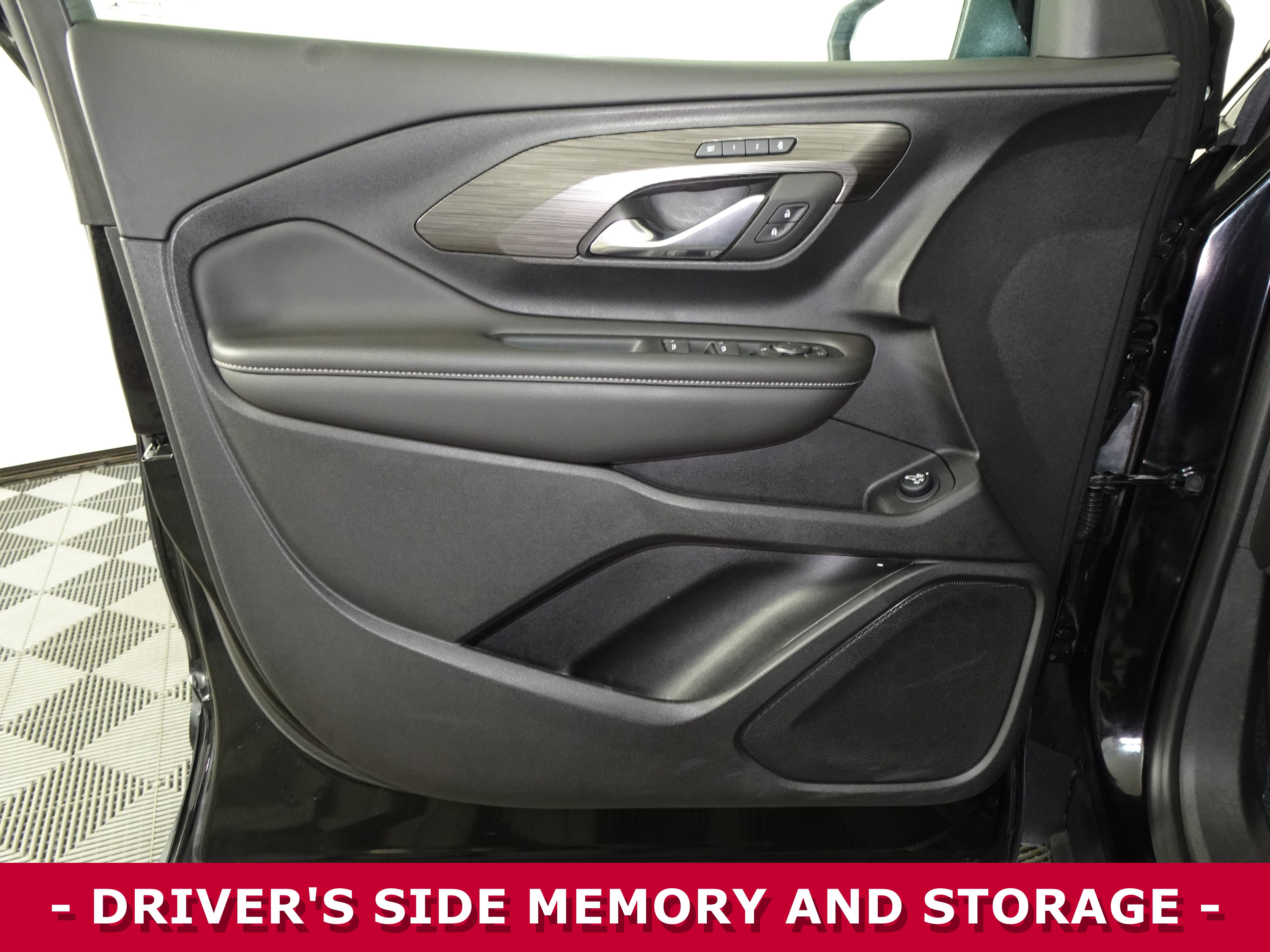 Used 2023 GMC Terrain SLT w/ LPO, Floor Liner Package image 5