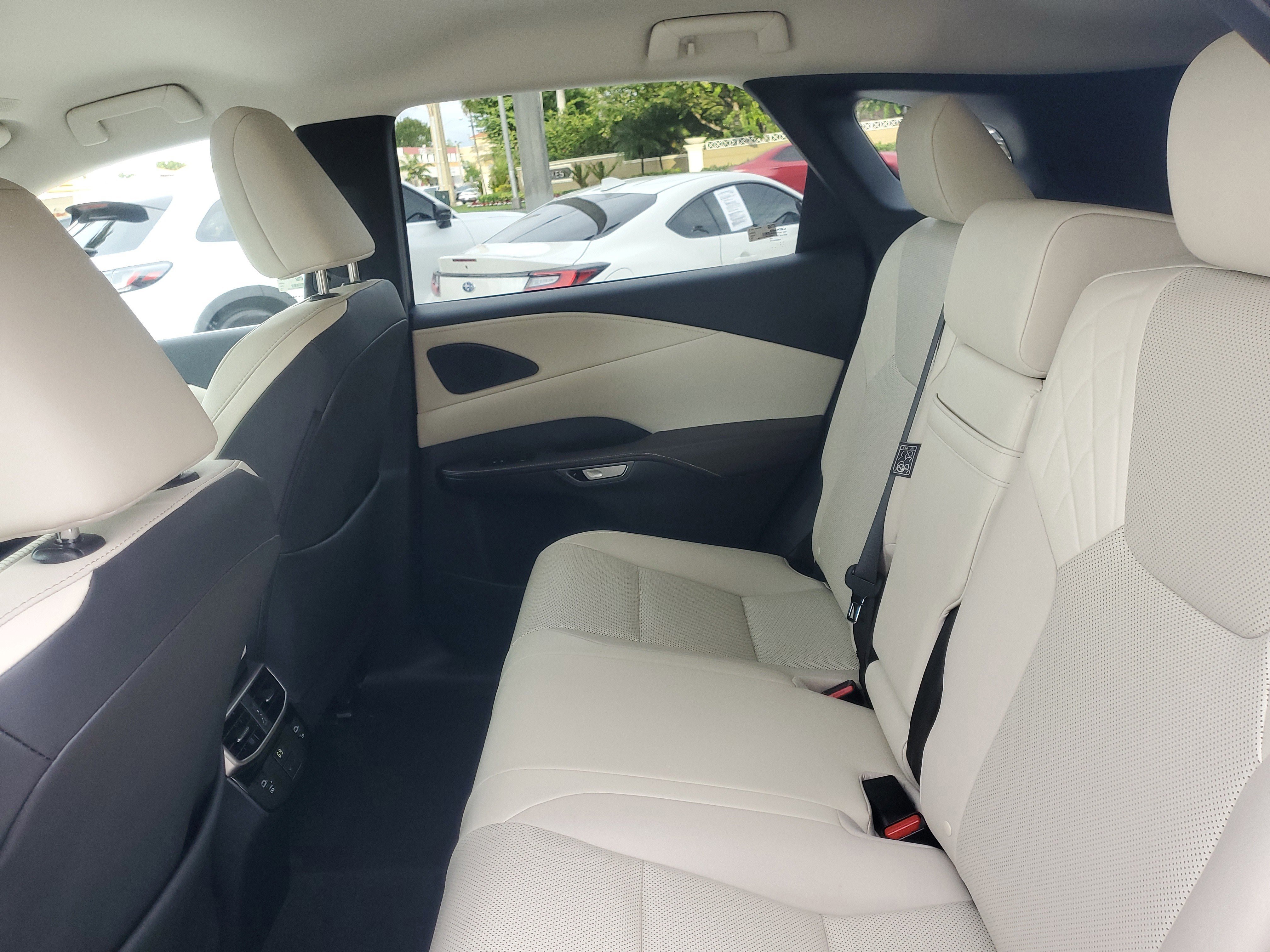 Used 2023 Lexus RX 350 FWD image 15