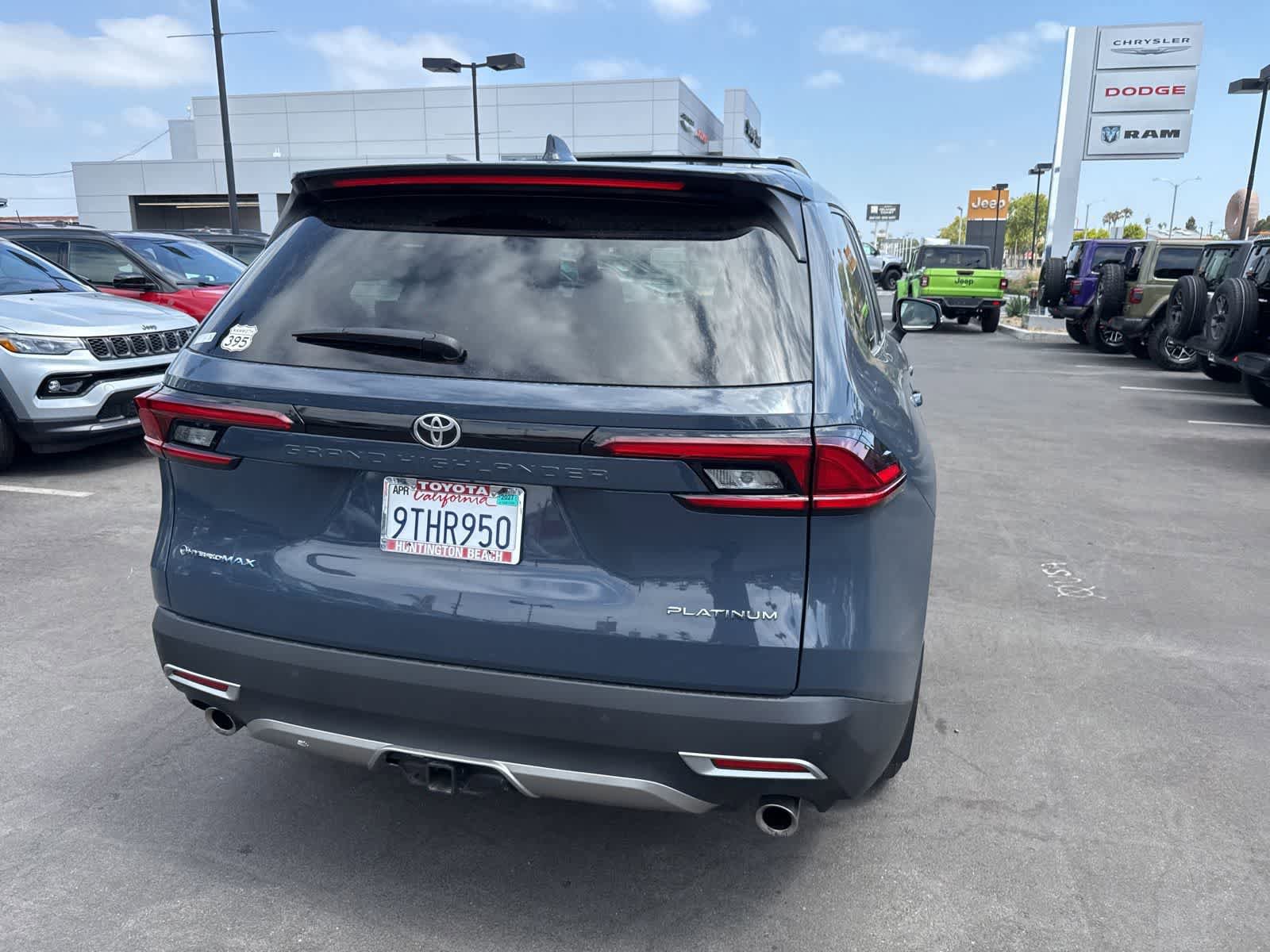 Used 2025 Toyota Grand Highlander AWD Hybrid image 20