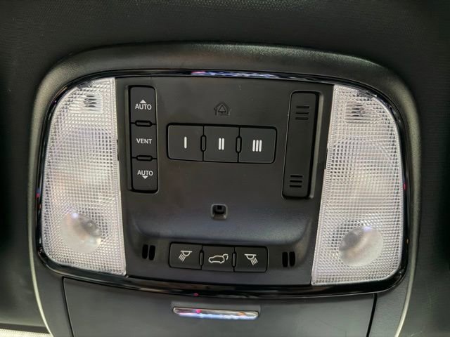 Used 2025 Dodge Durango GT image 49