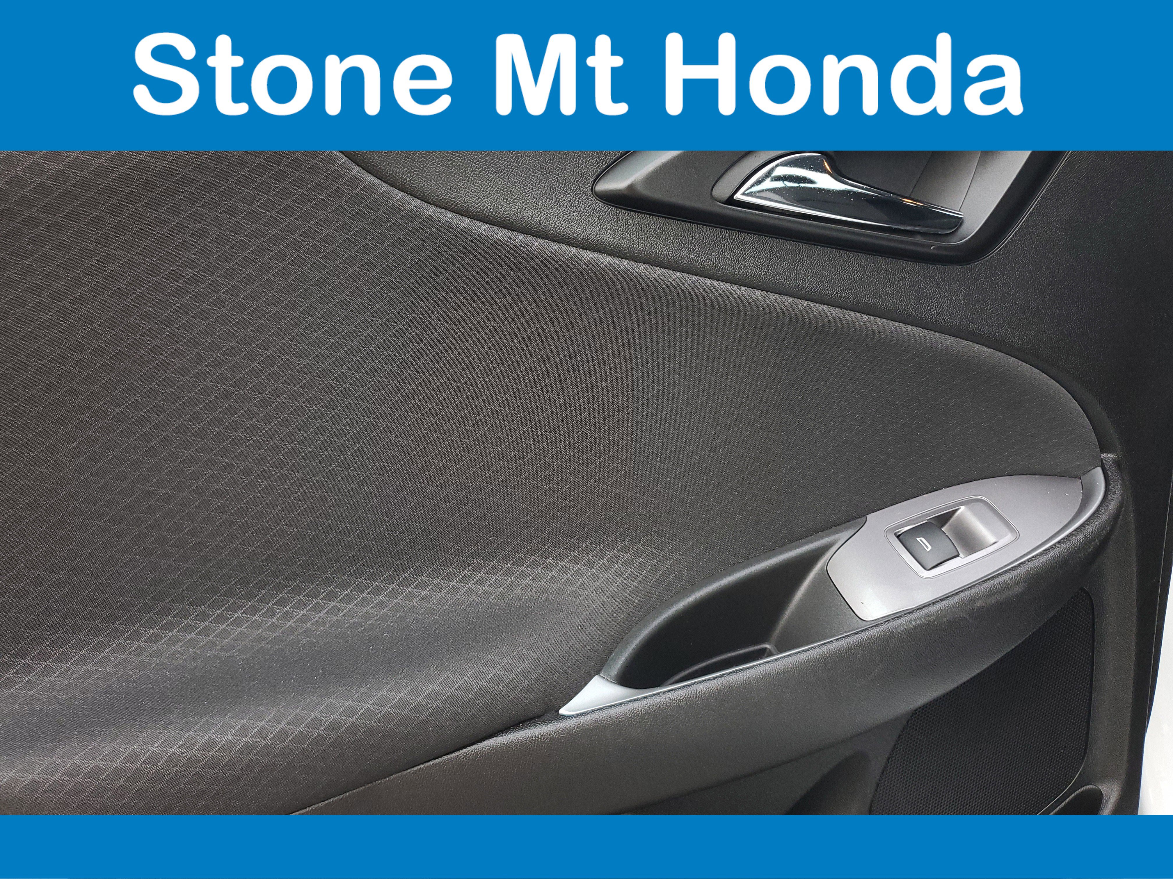 Used 2024 Chevrolet Malibu LT image 13