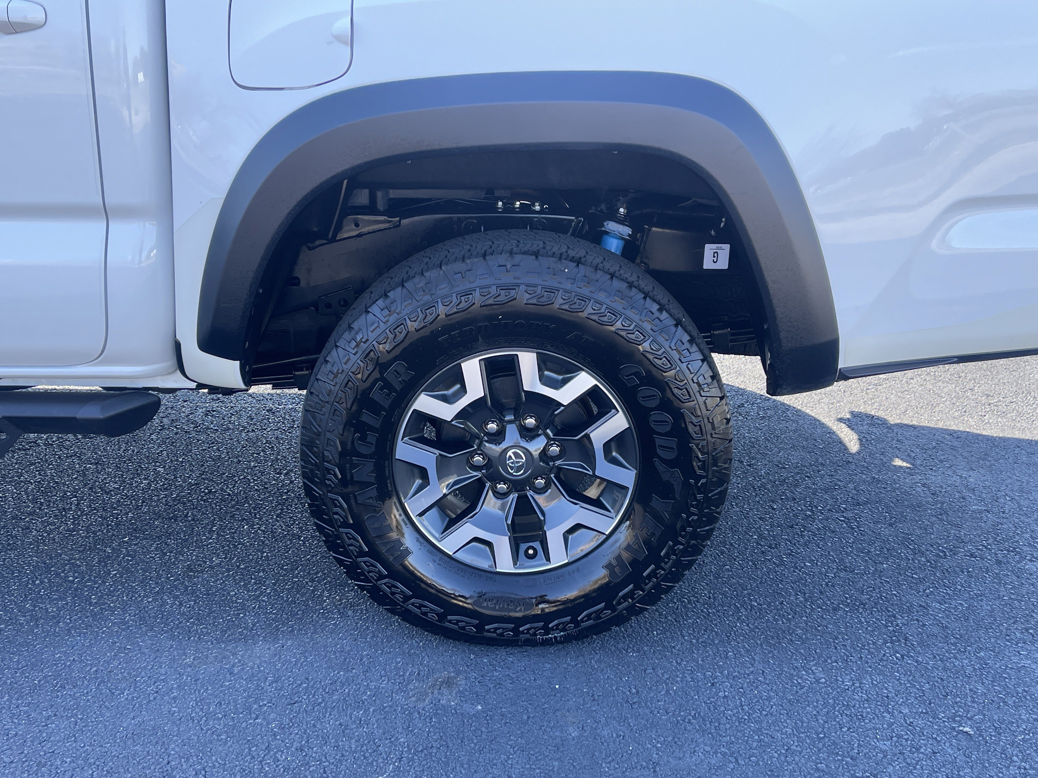 Used 2023 Toyota Tacoma TRD Off-Road w/ Advanced Technology Package image 35