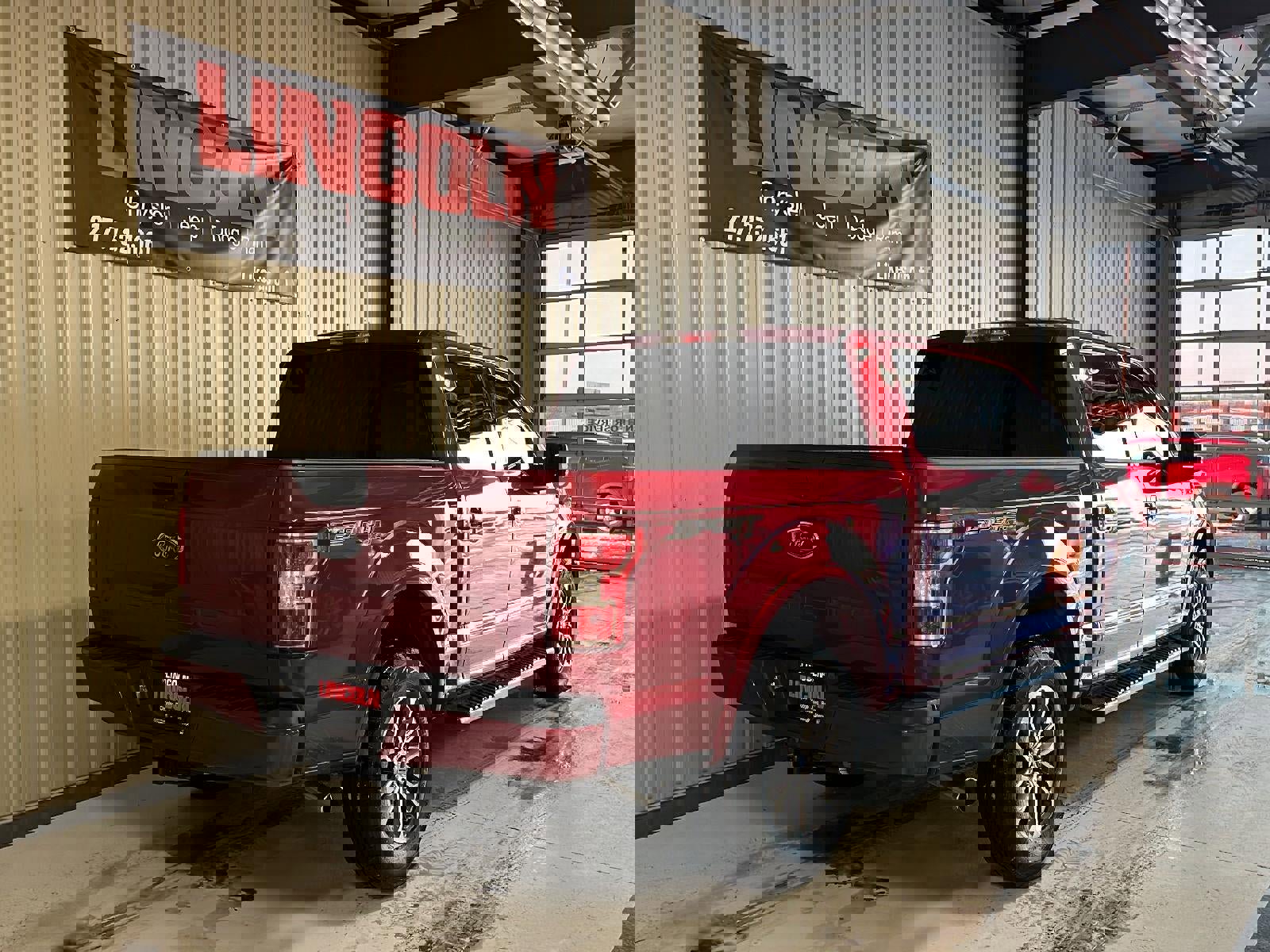 Used 2019 Ford F150 XLT w/ Equipment Group 301A Mid image 6